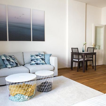 Charming City Apartment Грац Экстерьер фото